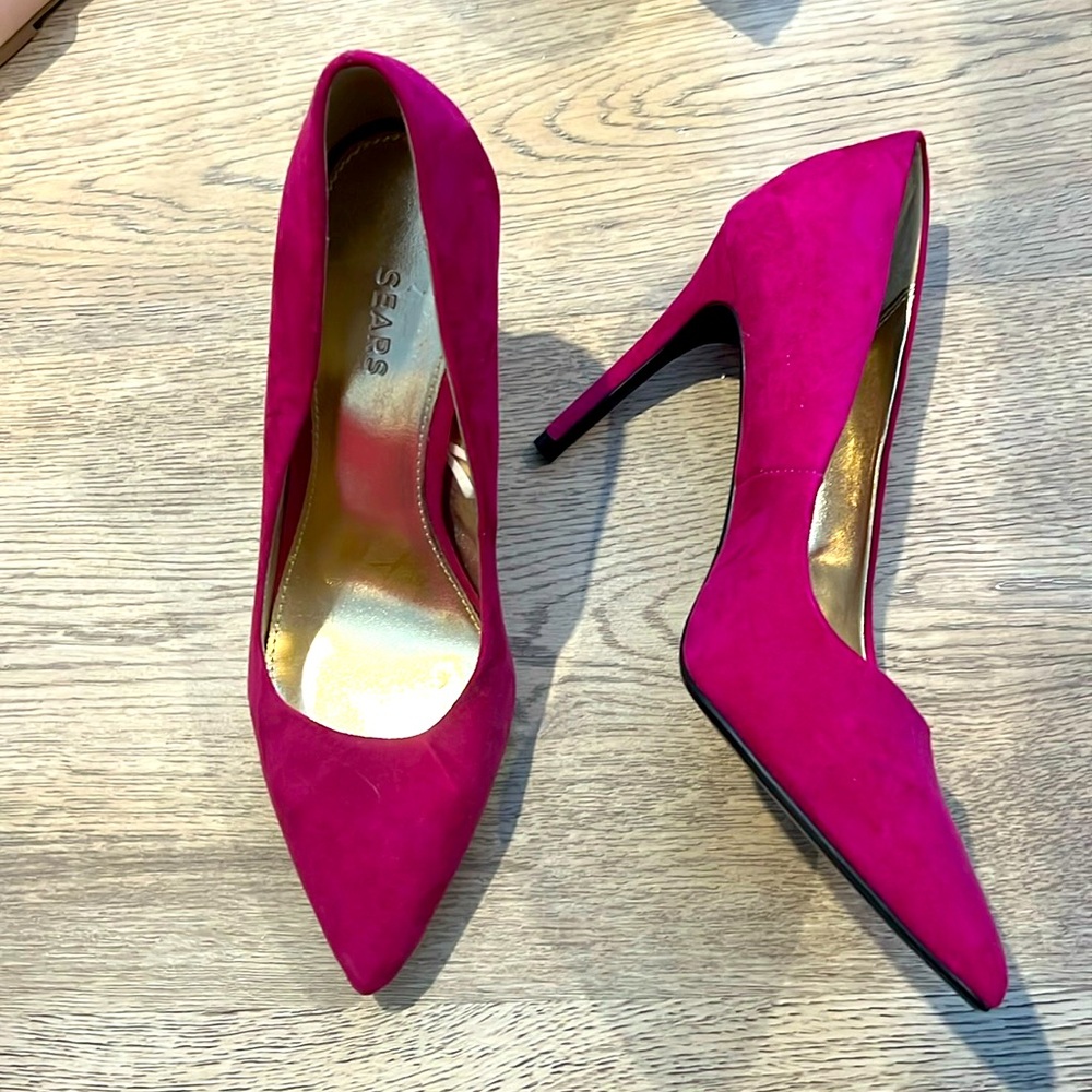 Suede Purple Pumps
